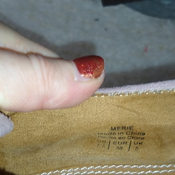 Crown Vintage Womens 7.5 Blush Ruffle Faux Suede Slip On Merie Flat Sneakers - Picture 12 of 15